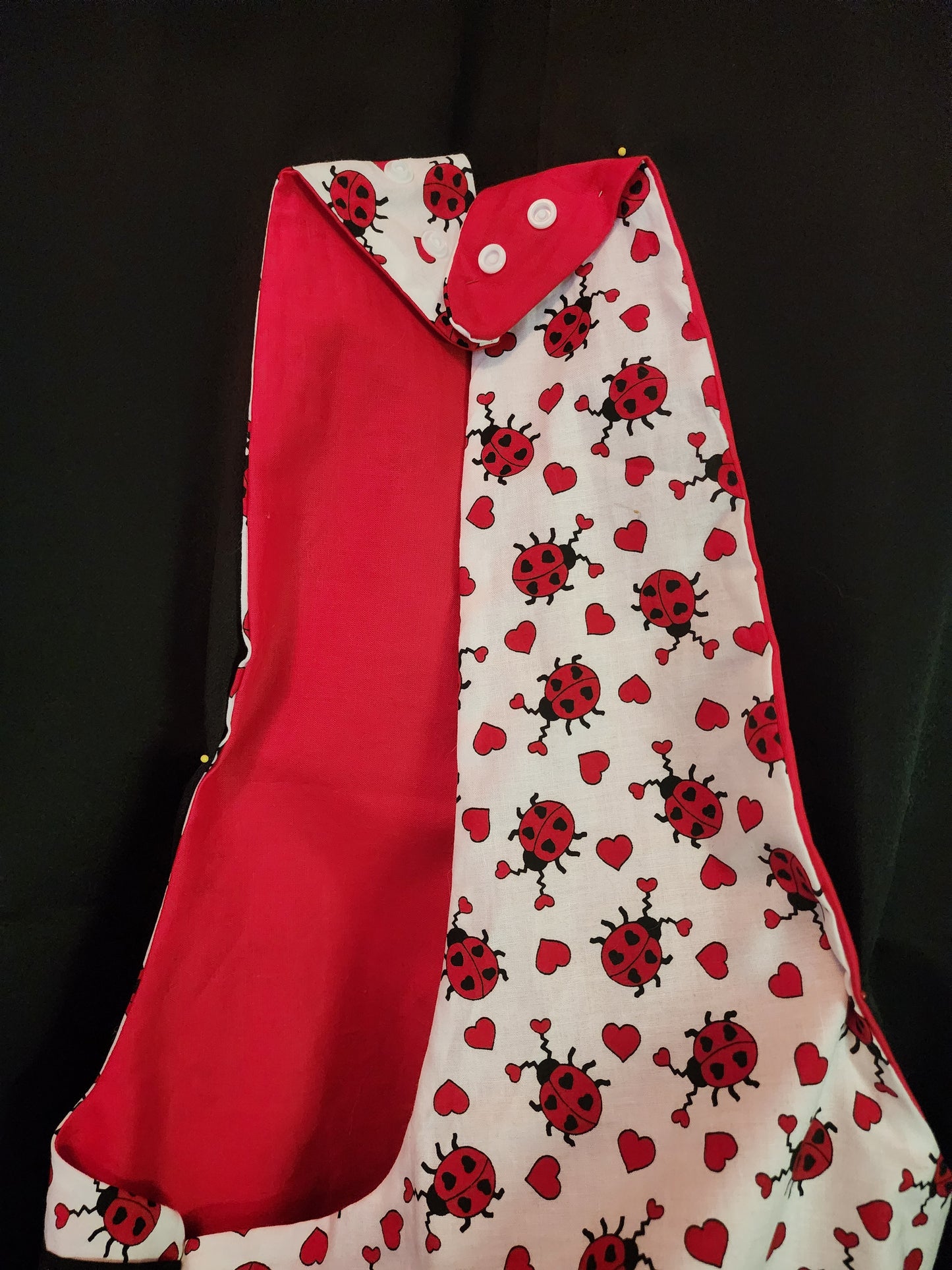 Looking for the perfect small Valentine’s Day gift bag? Our Valentine’s Day Collection Mini Bag from Homemade Creations is a sweet and reusable way to package candy, jewelry, gift cards, or small surprises for someone special.

This mini bag is thoughtfully handmade with love, giving your Valentine’s gift that personal, homestead-crafted touch you won’t find in big box stores. Whether you’re gifting to a spouse, child, teacher, friend, or customer, this bag makes even the smallest gift feel meaningful.