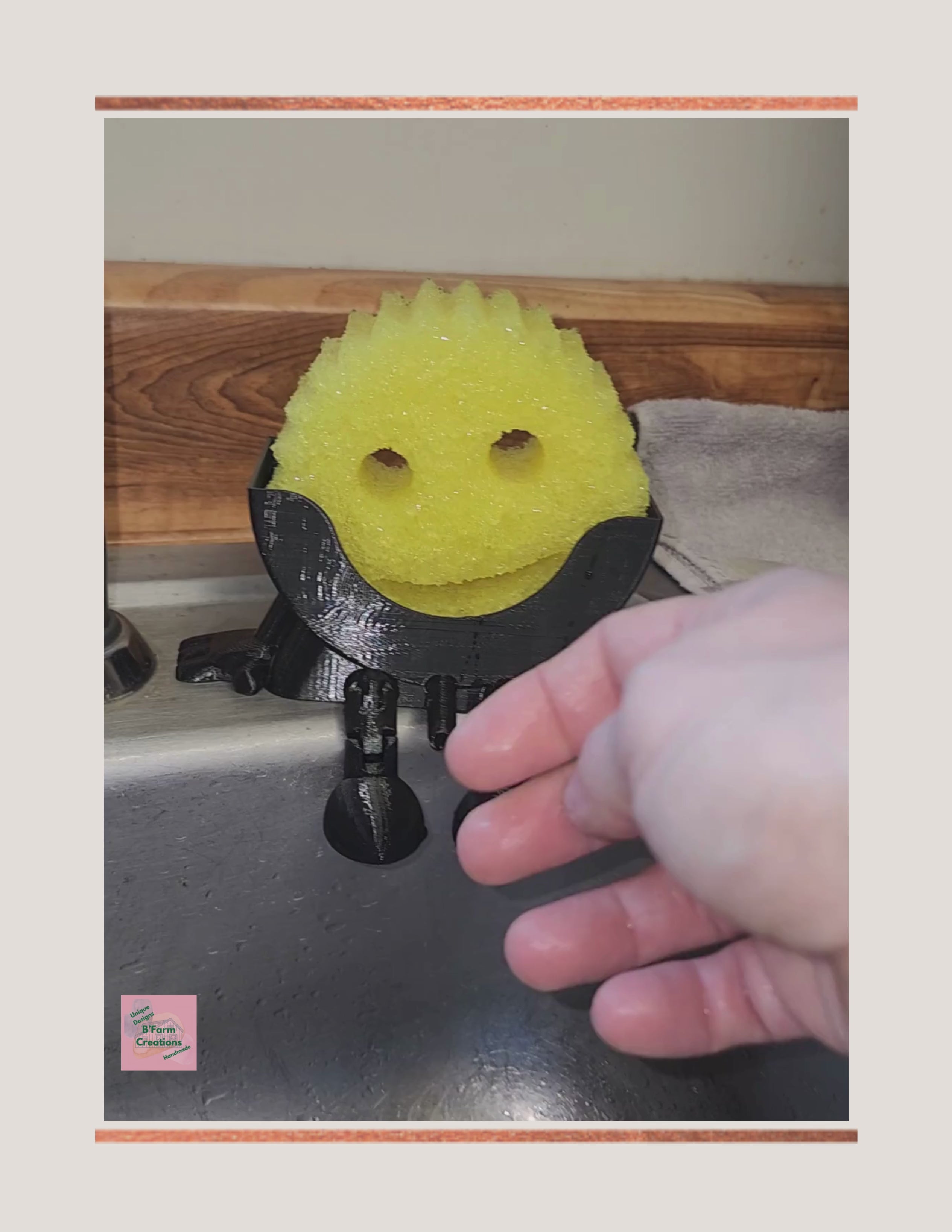 Load video: Keep your sink neat, your sponge dry, and your kitchen stylish with Mr. Dripper! A clever 3D Printed holder, designed for everyday convenience.

Made with a drip-dry design, Mr. Dripper allows proper airflow, so your sponge dries faster, helping reduce odors and mess around the sink. Its compact size fits easily by the faucet without taking up valuable counter space.